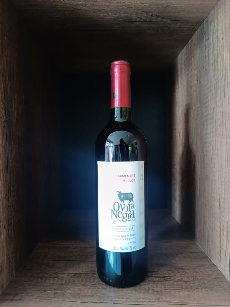 OVEJA NEGRA RESERVA CARMENERE - MERLOT